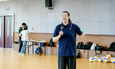 世俱杯平台下载:女排奥运冠军宋妮娜：青少年保持身心健康才能走得更远