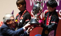 世俱杯外围:特写：多哈赛场的双重邂逅——新华社记者与孙颖莎先后偶遇巴赫